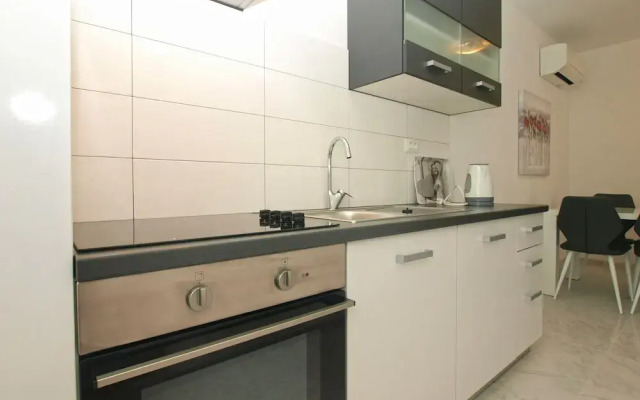 Apartment 1670