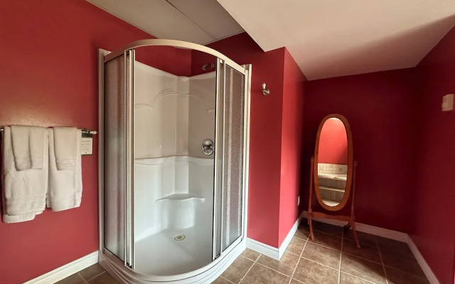 Pathsaala Inn & Restaurant