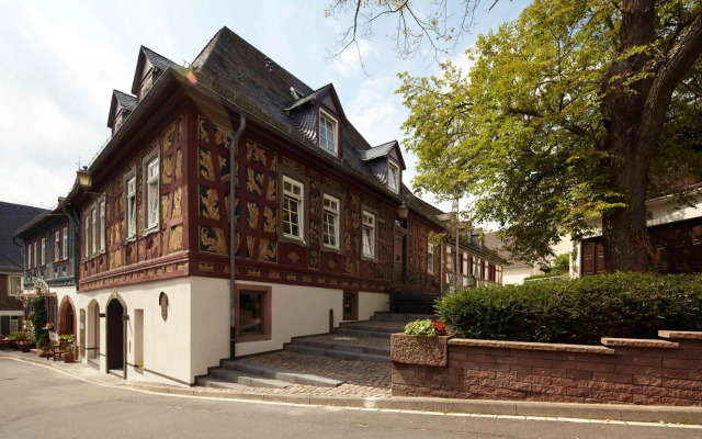 Hotel und Weinhaus Zum Krug