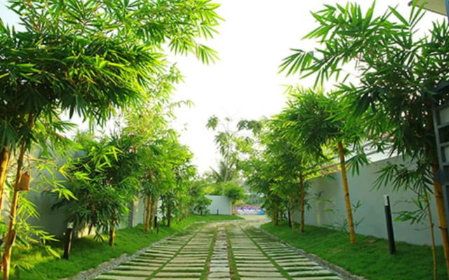 Global Backwater Resort