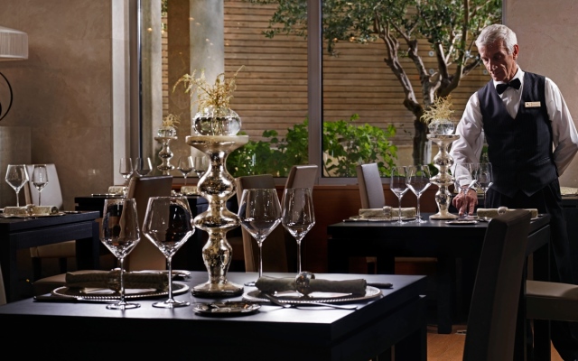 Divani Escape- Adults only