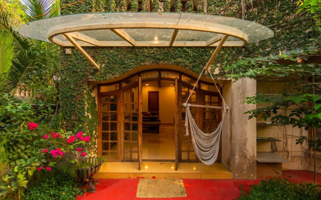 SaffronStays Birdsong, 3 BDR Pet-friendly Villa in Madh Island