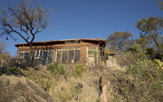 Boundary Hill Lodge