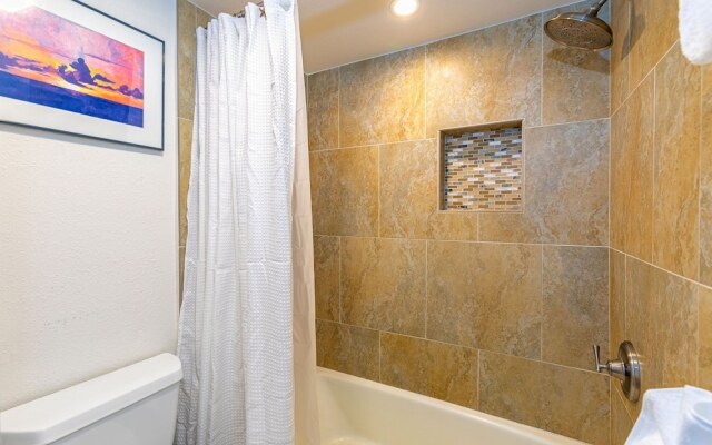 Luana Kai D305 2 Bedroom Condo