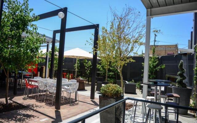 Crossroads Hotel Narrabri