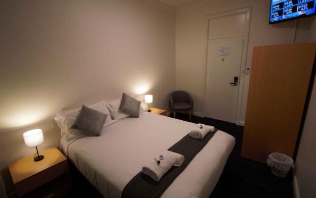 Sydney Junction Hotel