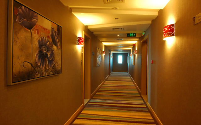 Atiram Olaya Suites Hotel