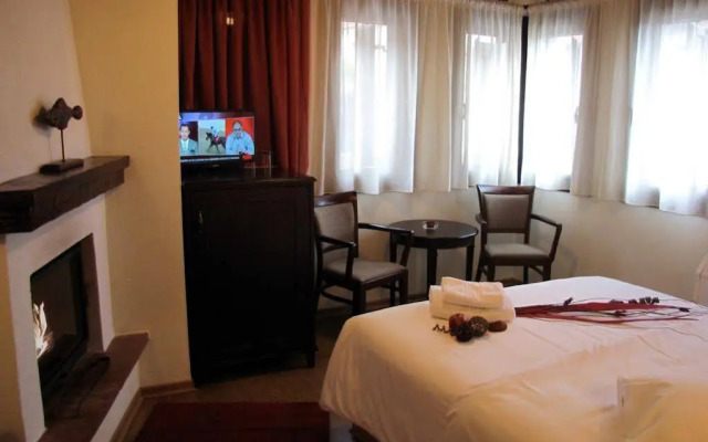 Hotel Mirovoli