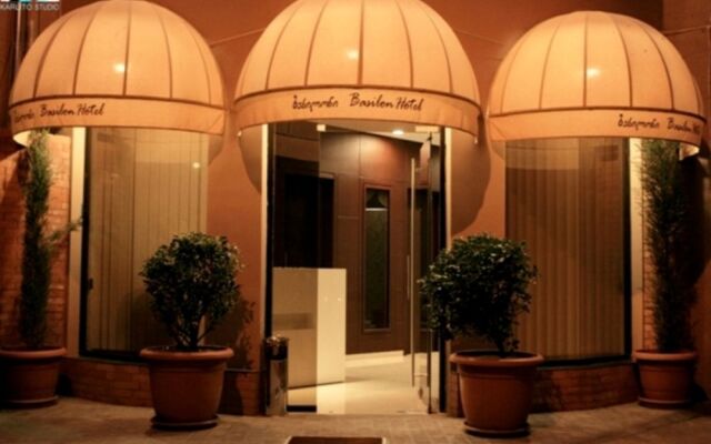 hotelImage