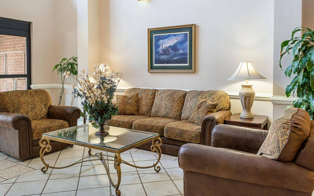 Holiday Inn Express Gloucester by IHG