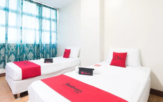 Zdb Condotel by RedDoorz