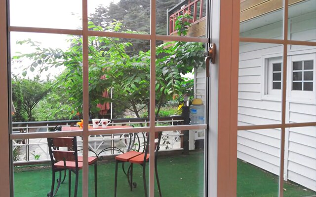 Yangyang Sea and Valley Pension