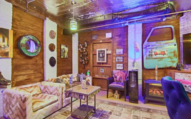 North Lodge on Oakland Bed and Breakfast