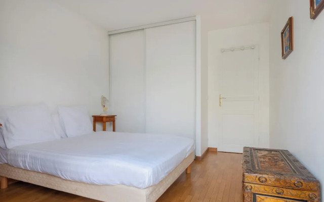 Beaudelaire Center Residence