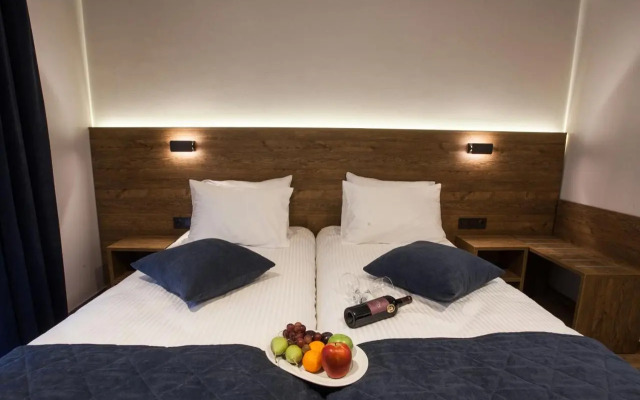 Trikala River House