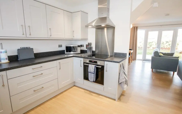 14 Parc Delfryn