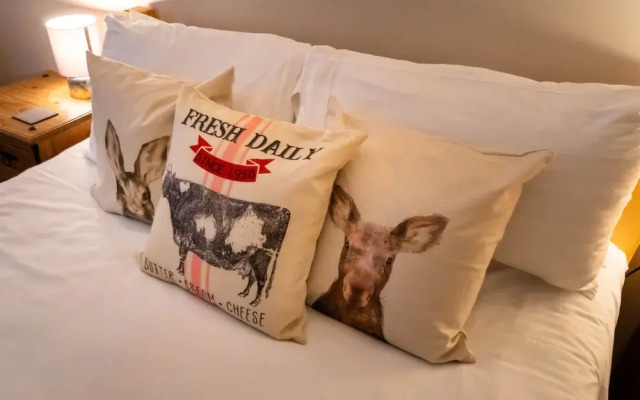 The Farmhouse at Fincham