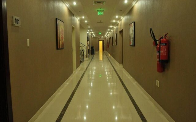 Kyan Al Khaleej Suites