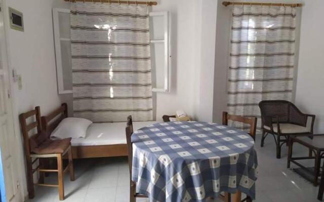 Stamoulis Apartments