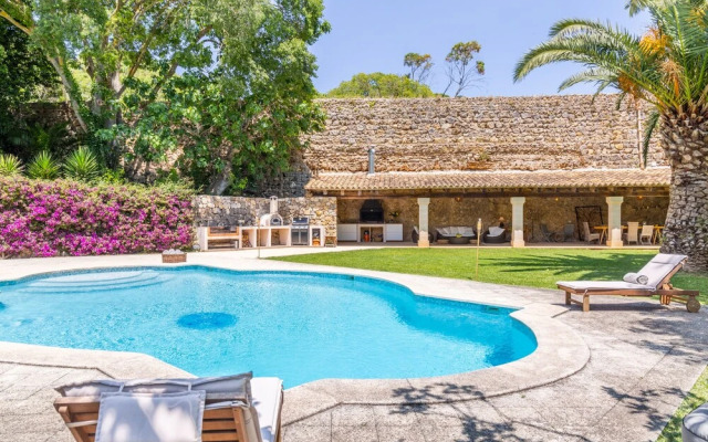 Mallorca Beautiful Villa With Pool in Puigpunyent