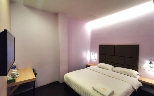 Zenz Hotel