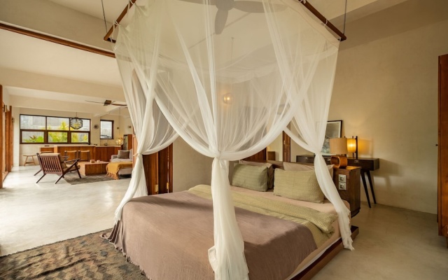 Nowhere Villa – Guest Rooms – Pecatu