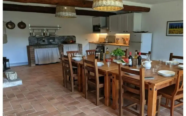 Villa Rinaldo Comfortable Holiday Residence