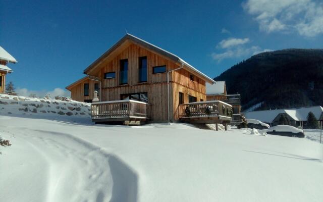 Chalet in Hohentauern With Sauna and hot tub