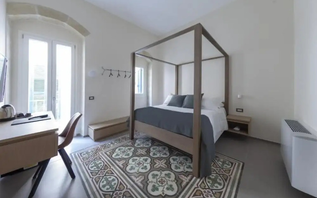 METEORON Luxury Rooms