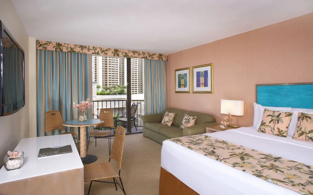 Aqua Palms Waikiki