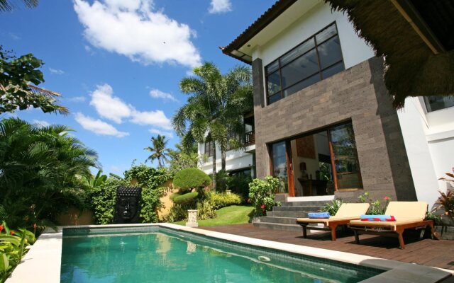Villa Abadi