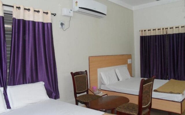 Hotel Pasuparthy Residency