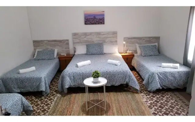 Break in Gothic Barcelona Hostal