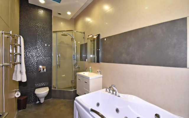 Northern Avenue, 2 bedrooms Luxury apartment HH882