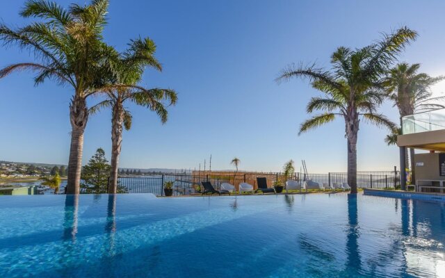 The Bluff Resort Apartments
