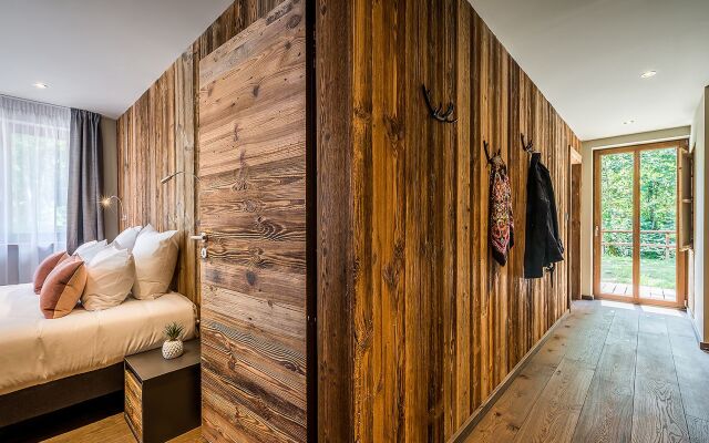 Moulin I - Modern Chalet With Private Hot-tub and Garden