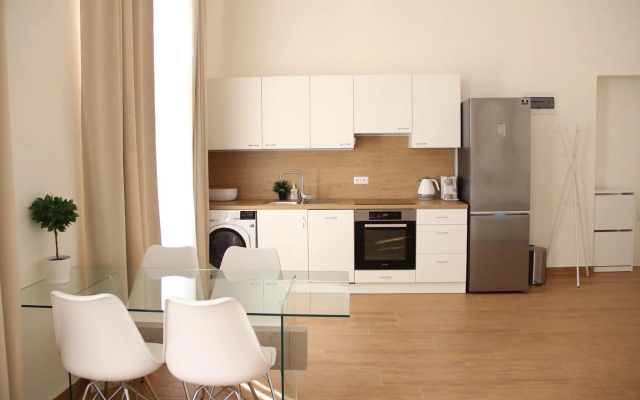 Luxury Design City centre Apartment