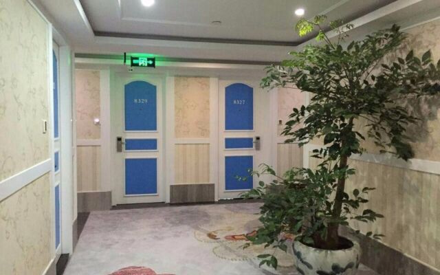 Yiwu Baide Theme Hotel