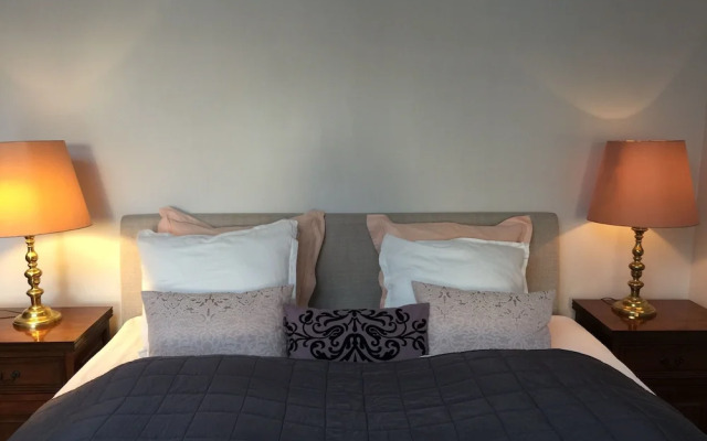 Korfuvej.rent.a.room guesthouse