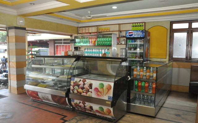 Hotel Gangothri