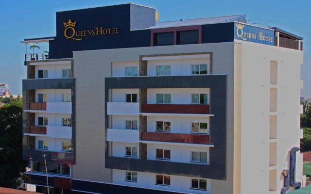 Queen’s Hotel by BON Hotels