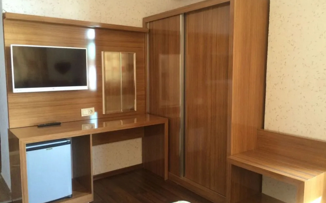 Отель Club Bayar Beach