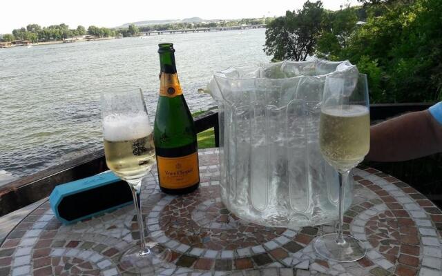 Captain's House on The Lake