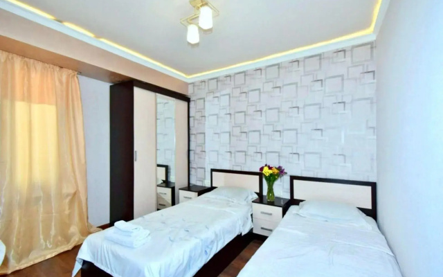 Republic Square Amiryan str, Middle of Center, Elite New Building Spacious 2bedroom