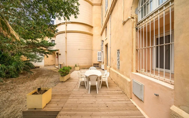 Wdf 6 bedrooms heart of Cannes!!