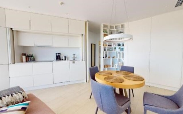 Las Colinas Golf & Country Club Residences