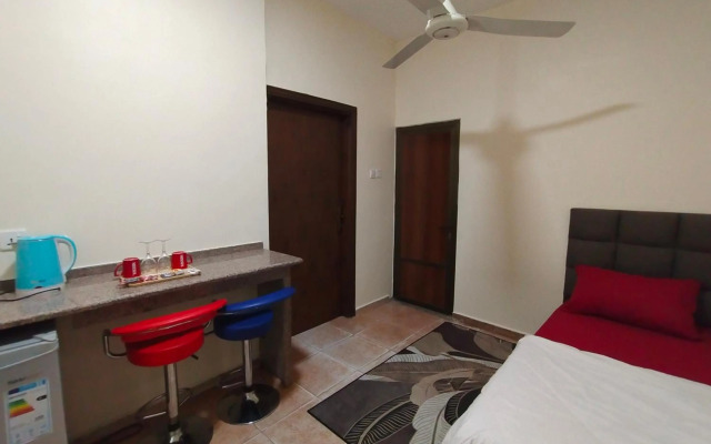 Relax House For Studio Apartments