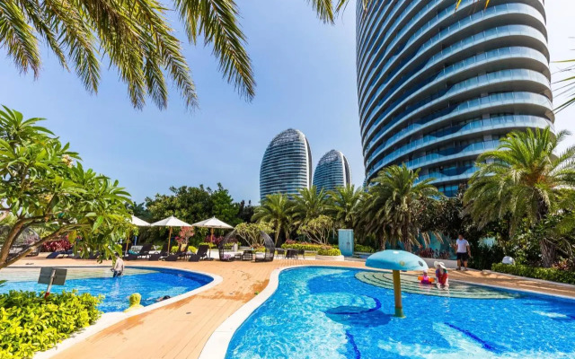 Sanya phoenix island yuejia holiday apartment
