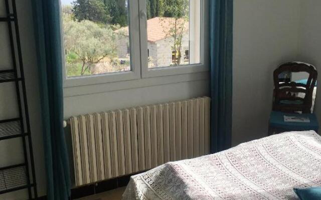 Maison de 3 chambres avec wifi a Manosque