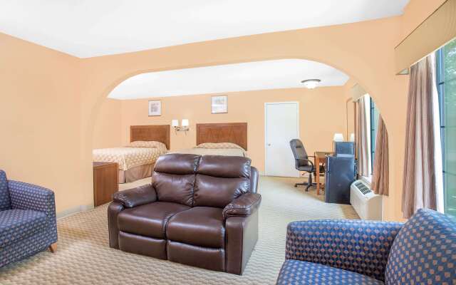 Super 8 by Wyndham San Angelo